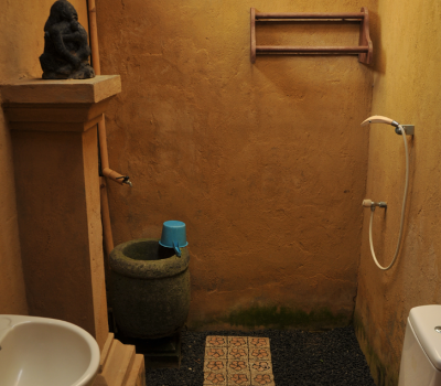 Bale Flores - Sua Bali