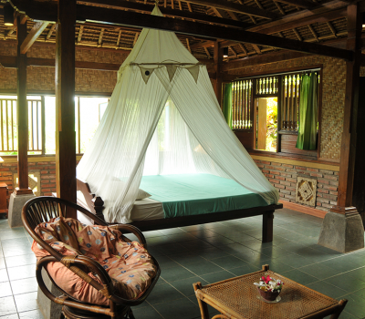 Bale Lombok - Sua Bali