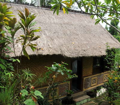 Bale Lombok - Sua Bali